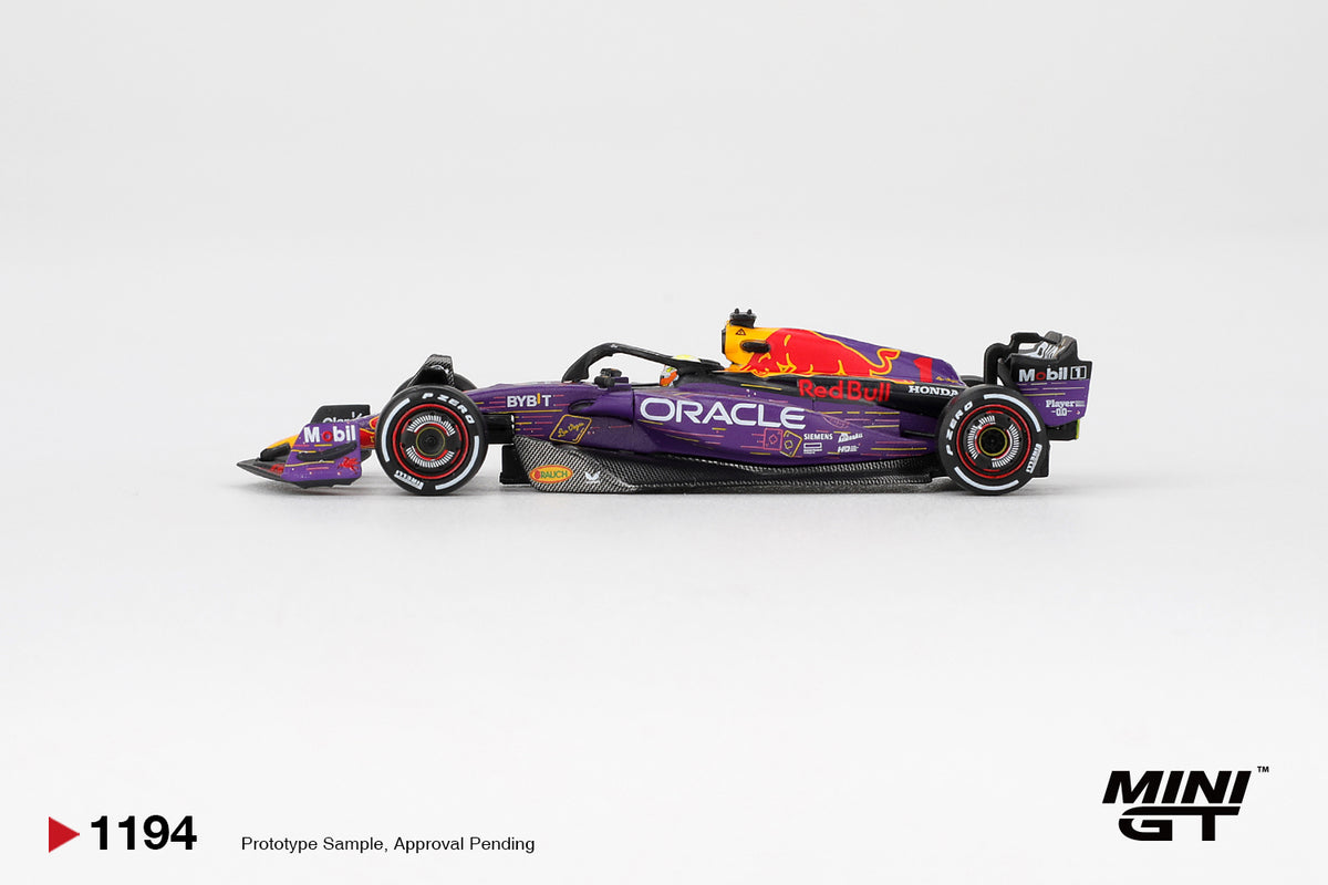 Red Bull Racing RB19 #1 Max Verstappen F1 2023 Las Vegas GP Winner - Mini GT - Scala 1/64 MGT01194-L