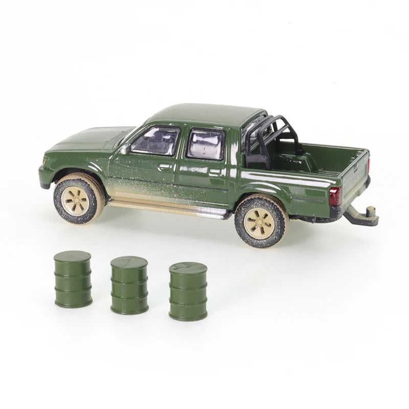 Toyota Hilux 1993 Green - JKM - Scala 1/64