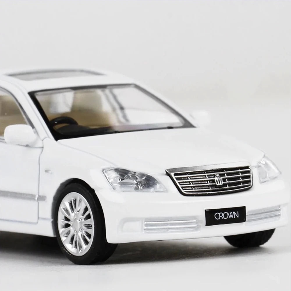 Toyota Crown 2007 White - JKM - Scala 1/64