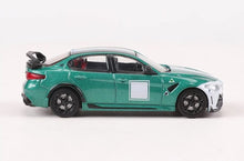 Carica l&#39;immagine nel visualizzatore di Gallery, Alfa Romeo Giulia GTAm Verde - DCT Die Cast Team - Scala 1/64
