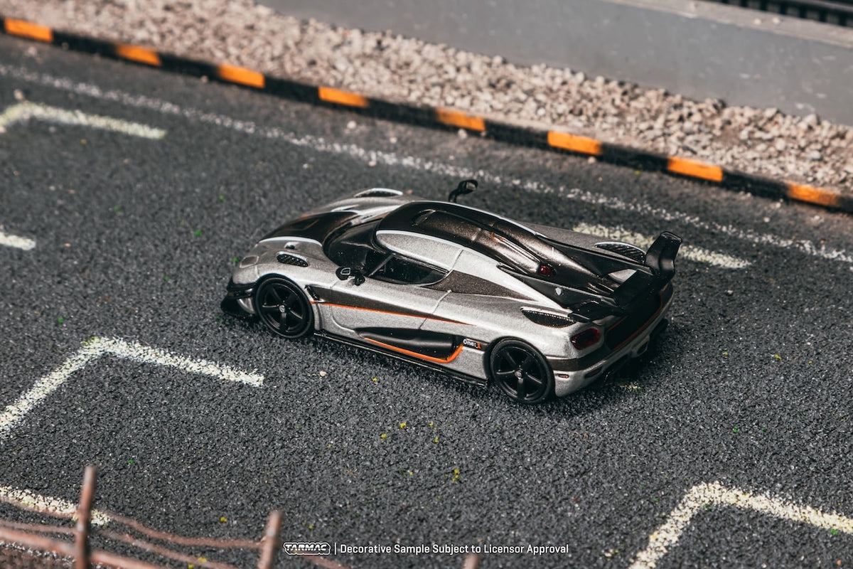 Tarmac Works - Koenigsegg One:1 Silver - GLOBAL64 - Scala 1/64 T64G-TL054-SL