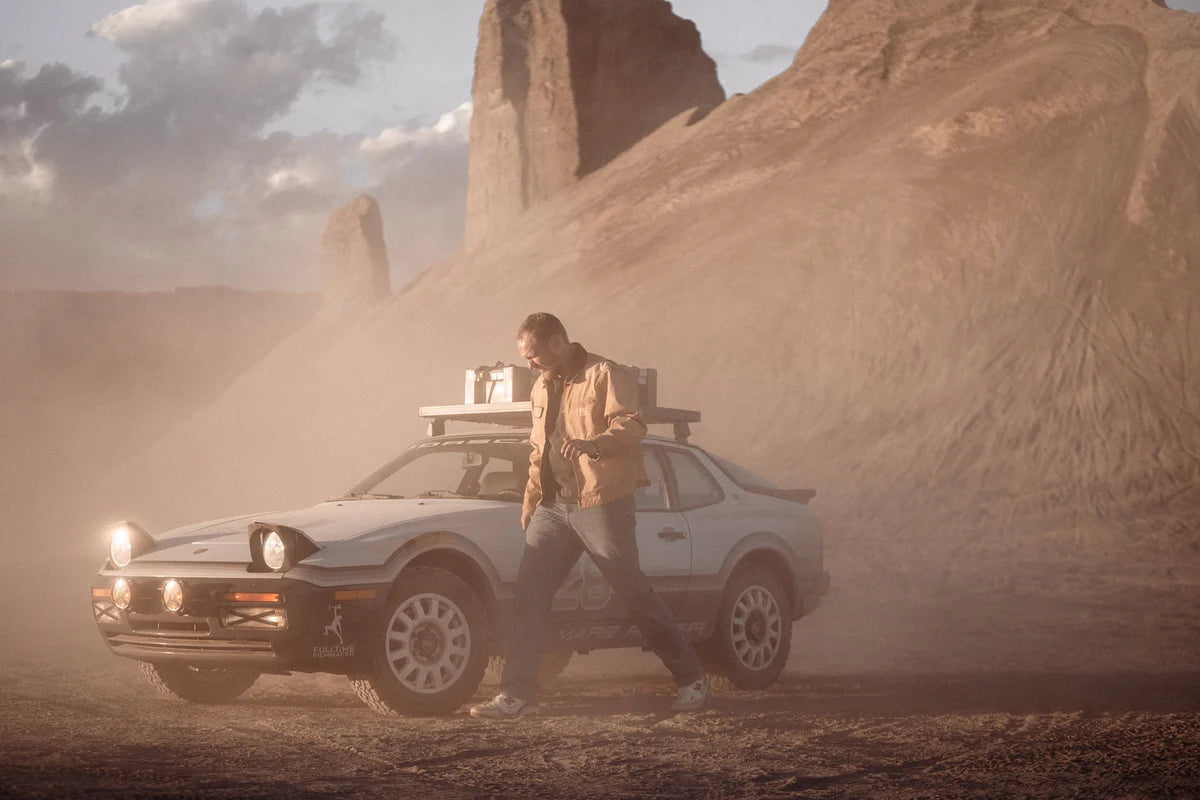 Mars Rover Porsche 944 Grams28 Mars Rover - GLOBAL64 - Tarmac Works - Scala 1-64 T64S-018-G28