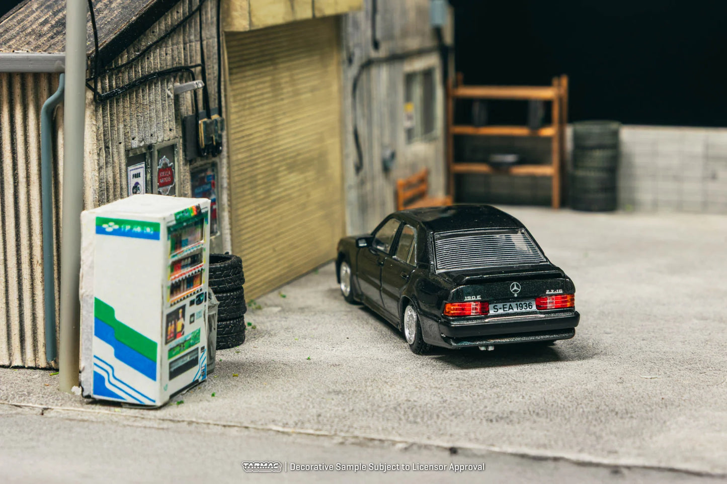 Mercedes-Benz 190 E 2.3-16 Blue-Black Metallic - GLOBAL64 - Tarmac Works - Scala 1/64 T64G-047-BK