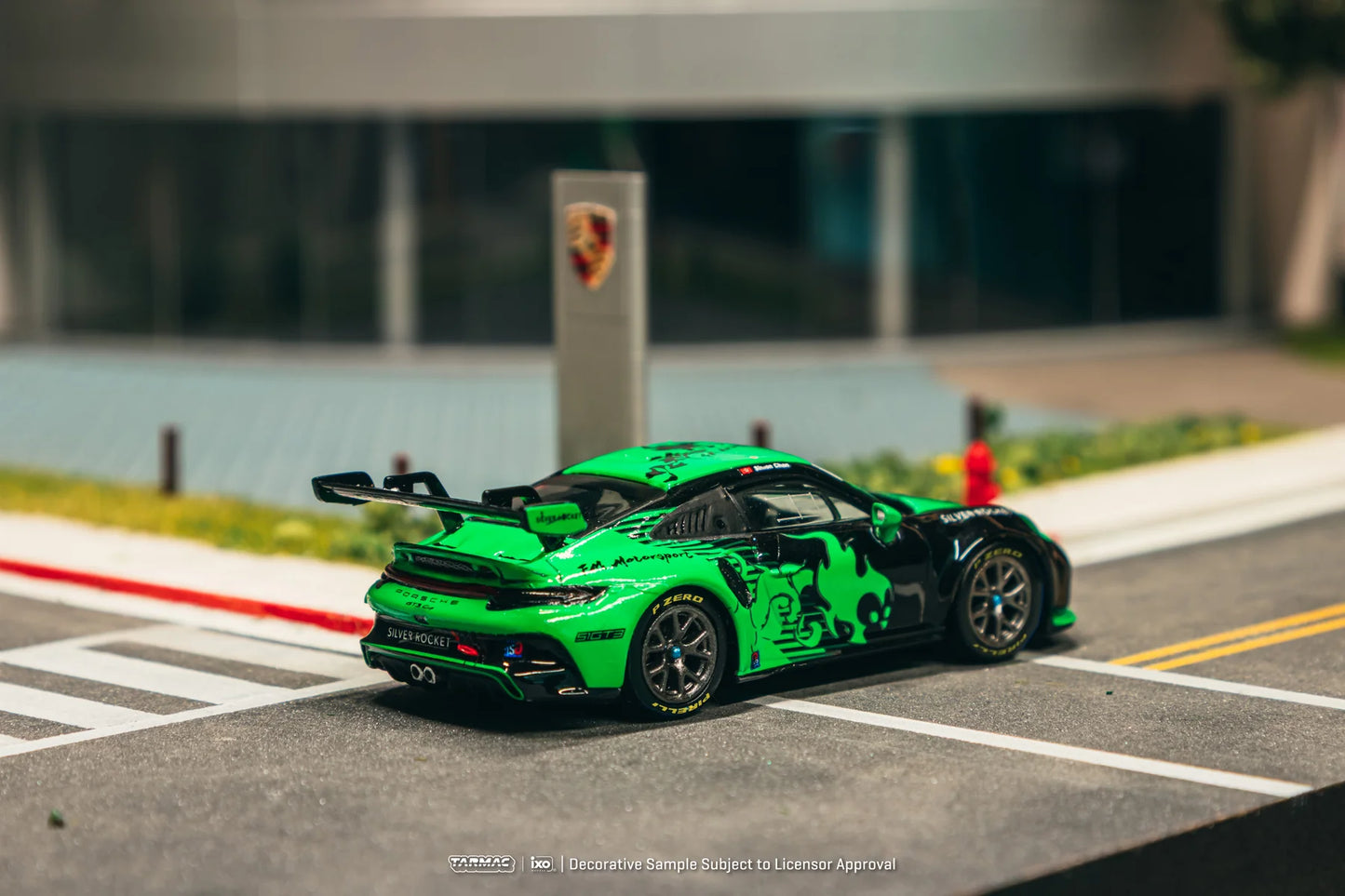 Porsche 911 GT3 Cup (992) Fire Monkey Motorsport - HOBBY64 - Tarmac Works - Scala 1/64 T64-093-FMM