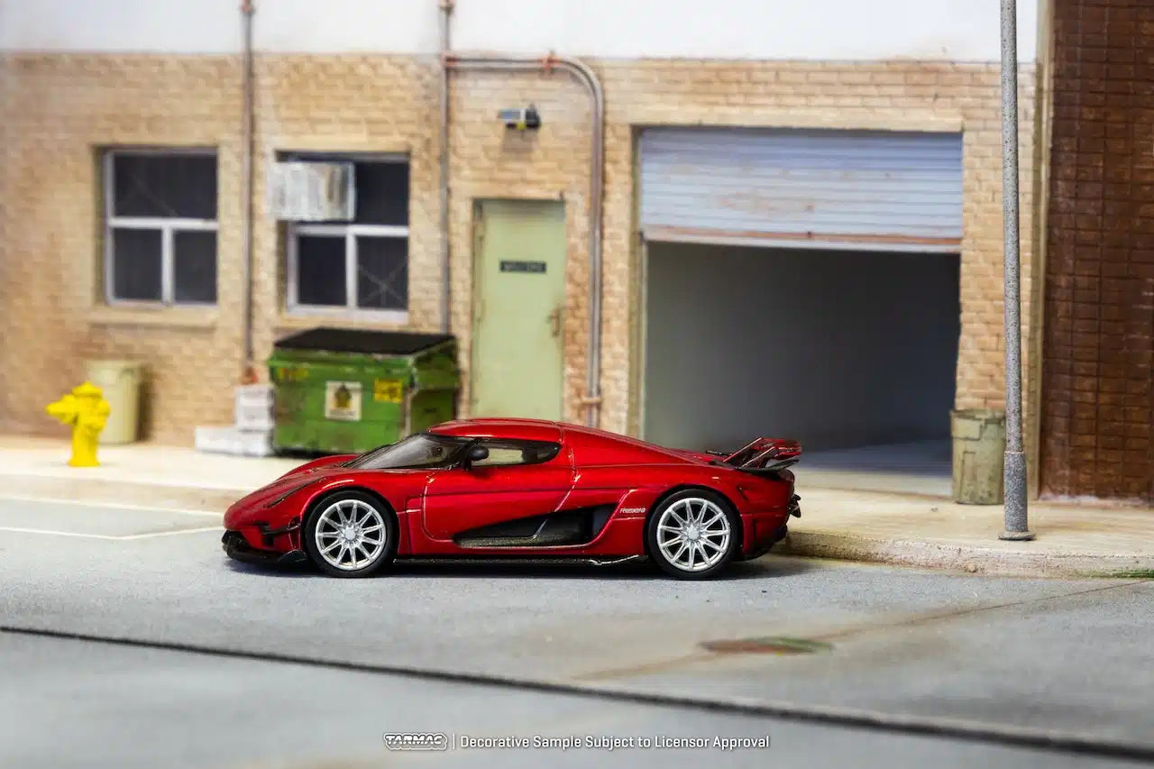 Koenigsegg Regera Red Metallic - Tarmac Works GLOBAL64 - Scala 1/64 T64G-TL017-RE