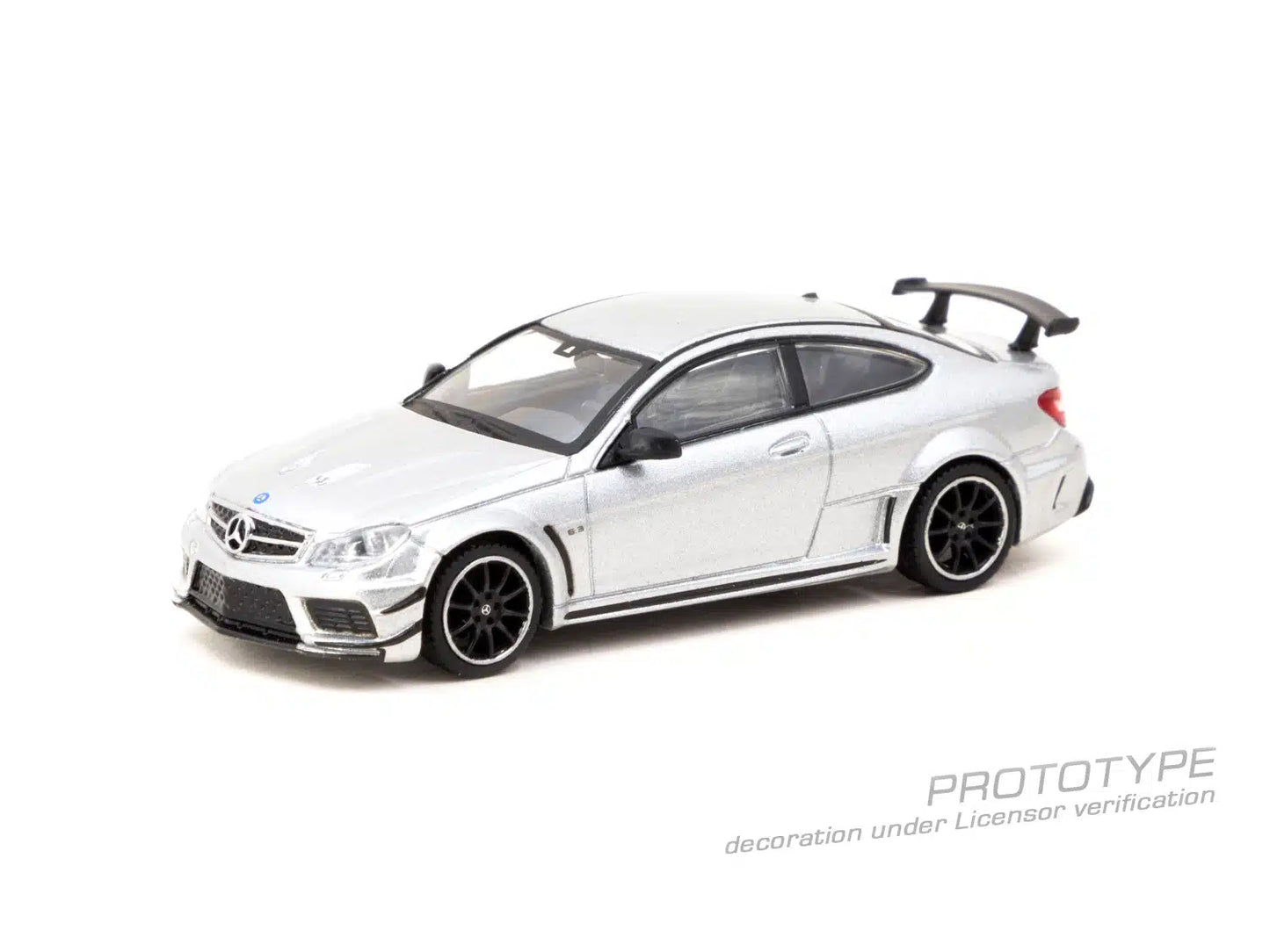 Mercedes-Benz C 63 AMG Coupé Black Series Silver Metallic - Tarmac Works GLOBAL64 - Scala 1/64 T64G-009-SL