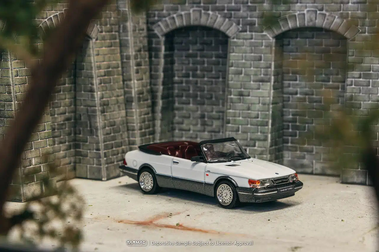 Saab 900 Turbo Convertible White - Tarmac Works GLOBAL64 - Scala 1/64 T64G-067-WH