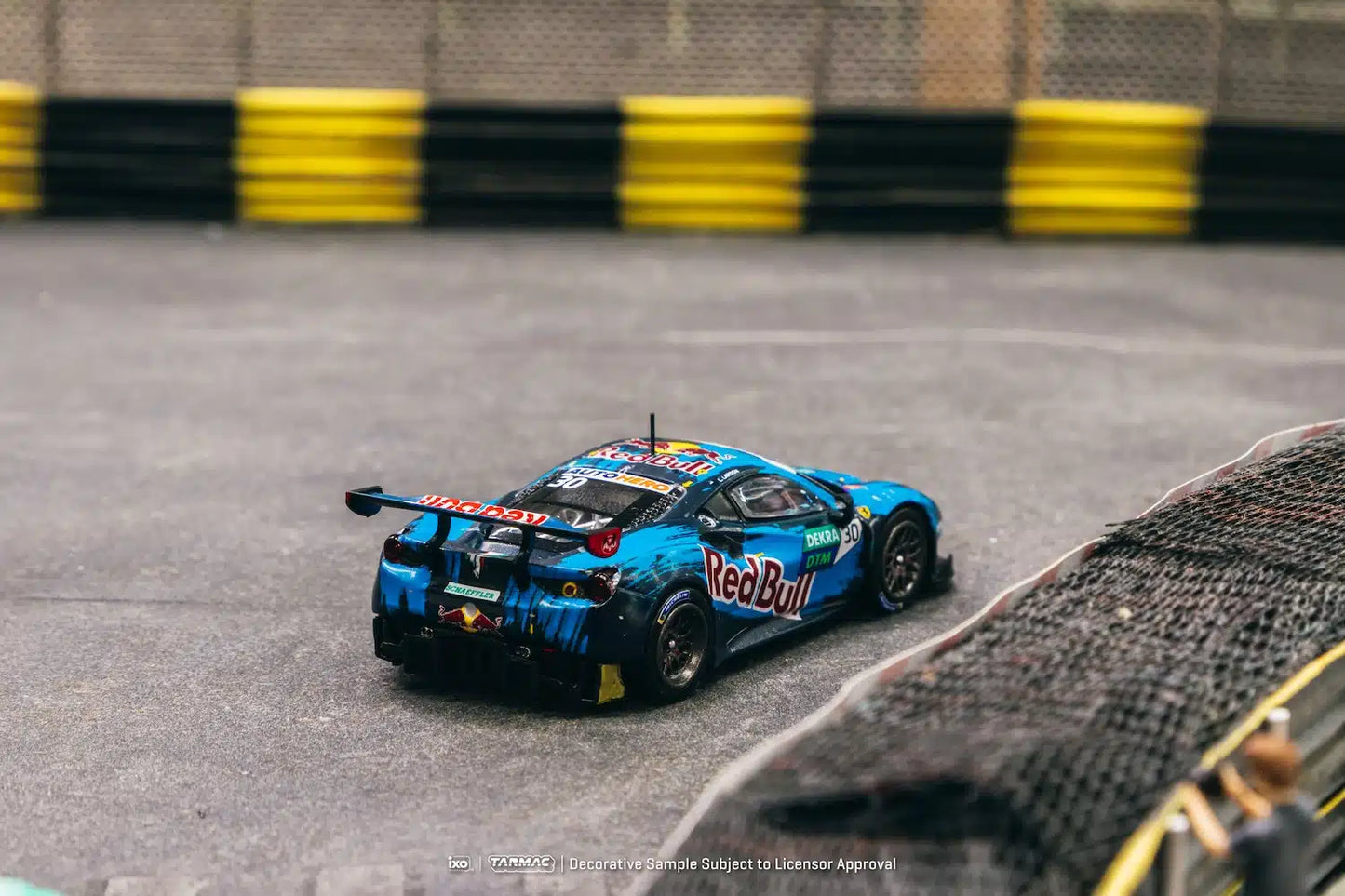 Ferrari 488 GT3 DTM 2021 Monza Race 1 Winner Liam Lawson - Tarmac Works - HOBBY64 - Scala 1/64 T64-072-21DTM30