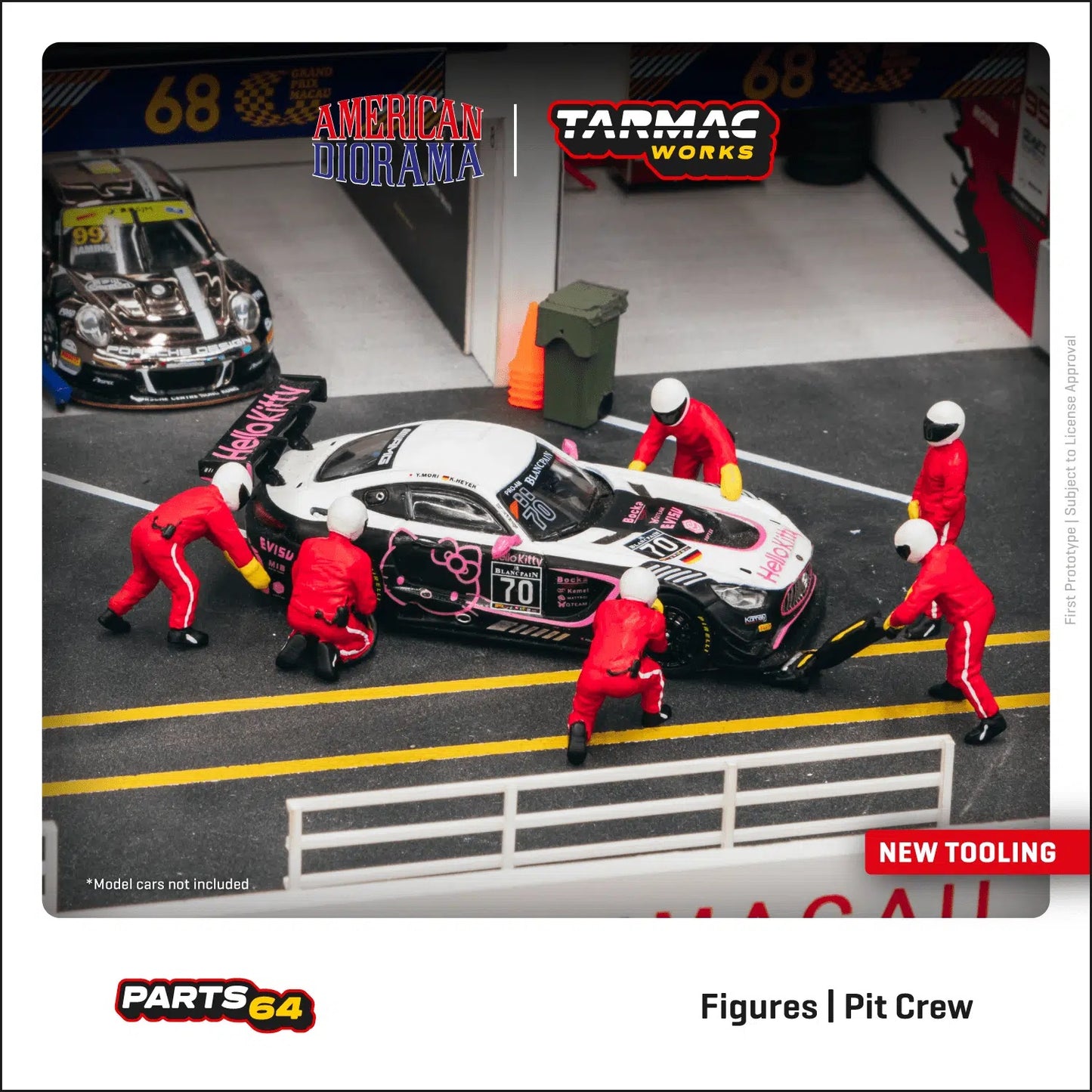 Pit Crew (Red) - Tarmac Works & American Diorama - Scala 1/64 T64F-007-RED