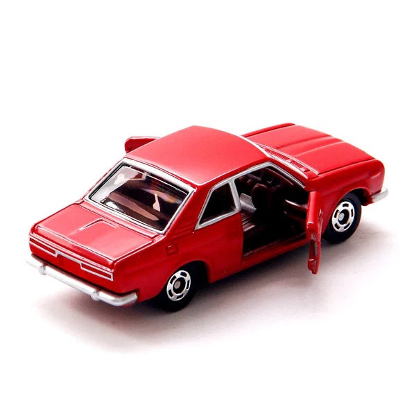 Nissan Blubird SSS Coupe Edición 50 Aniversario - Takara Tomy Tomica - Escala 1/64