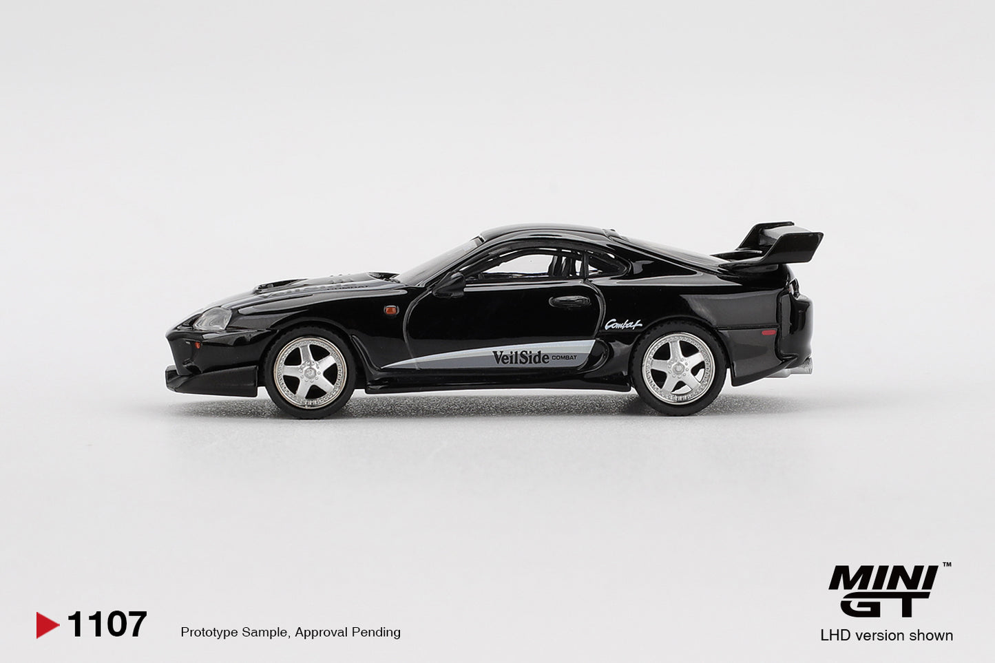 Toyota Supra MK4 (A80) VeilSide Combat V-II Black 2011 - Mini GT - Scala 1-64 MGT01107-L