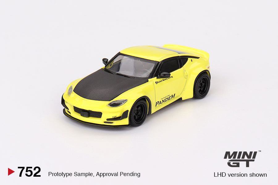 Nissan Z Pandem Ikazuchi Yellow LDH - Mini GT - Scala 1/64 MGT00752-L