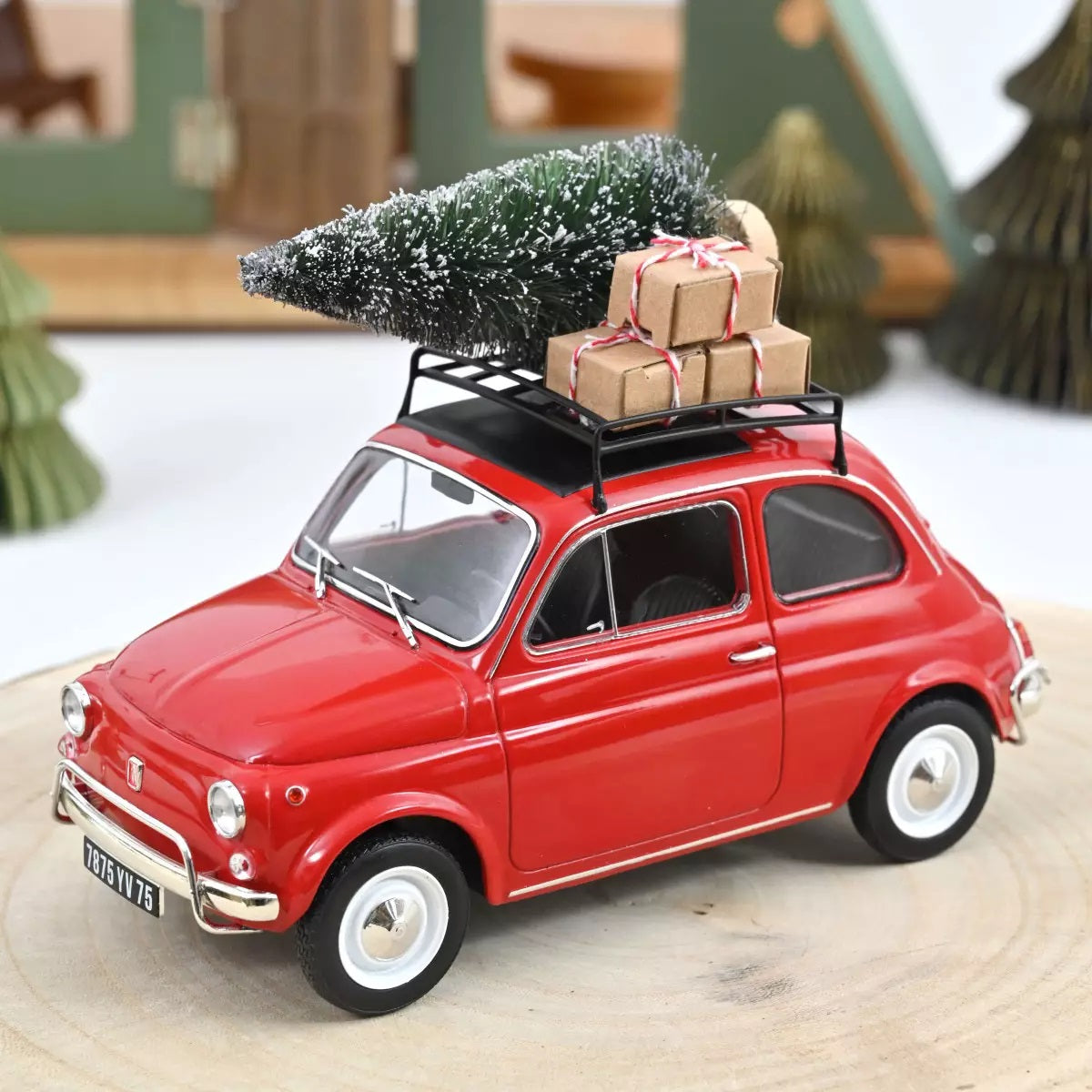 Fiat 500 L 1968 Red Christmas - Norev - Scala 1/18