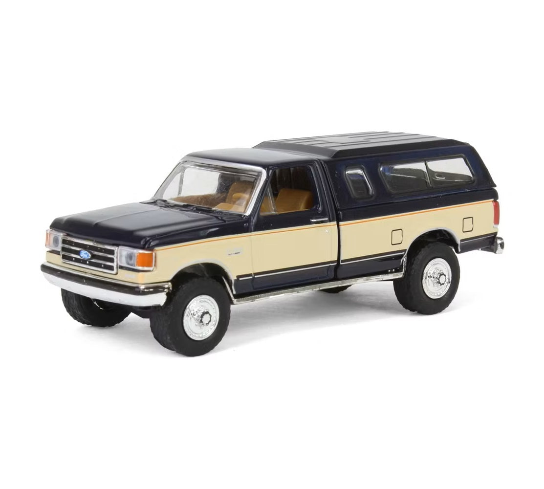 1991 Ford F-150 XLT Lariat Truck with Camper Shell and Spare Tires - Series Hobby Shop - Greenlight - Scala 1/64