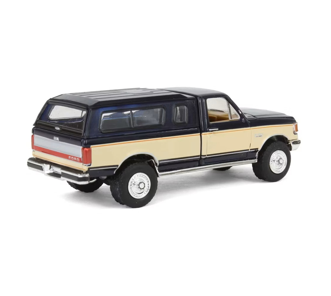 1991 Ford F-150 XLT Lariat Truck with Camper Shell and Spare Tires - Series Hobby Shop - Greenlight - Scala 1/64