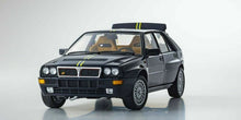 Charger l&#39;image dans la galerie, Lancia Delta HF Integrale Club Italia Dark Blue - Kyosho - Scala 1/18
