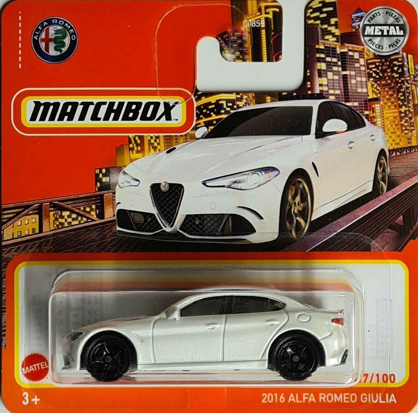 Alfa Romeo Giulia White - Matchbox - Scala 1/64 Circa