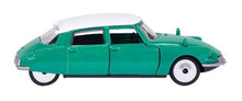 Carica l&#39;immagine nel visualizzatore di Gallery, Citroen DS 19 Serie Vintage Green - Majorette - Scala 1/64 Circa
