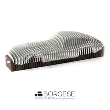 Carica l&#39;immagine nel visualizzatore di Gallery, Scultura Jaguar E-Type Coupe Borgese Scala 1/10 Alluminio foto 01
