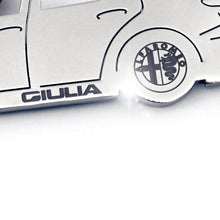 Carica l&#39;immagine nel visualizzatore di Gallery, Alfa Romeo Giulia prodotto ufficiale apribottiglia foto 3
