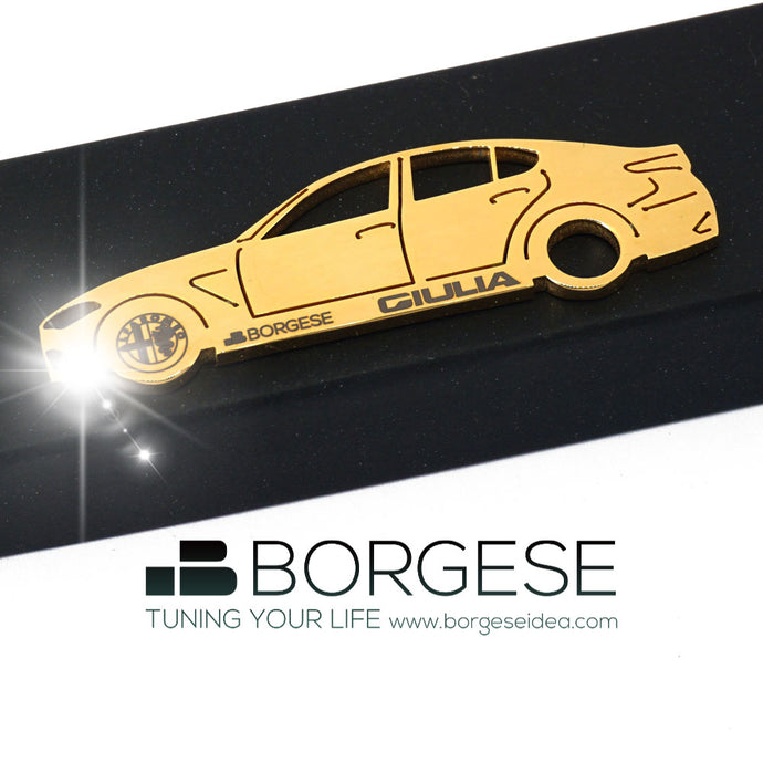 Alfa Romeo Giulia - Portachiavi con doratura in oro 24K finitura lucida foto 1